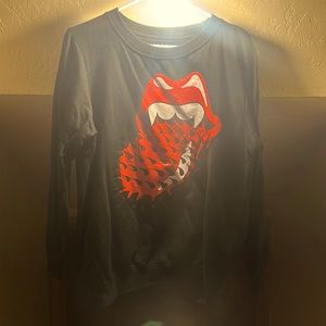 Women’s Large black Rolling Stones sweatshirt